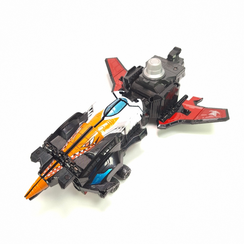 Dx Lupinranger VS Patranger Good Striker