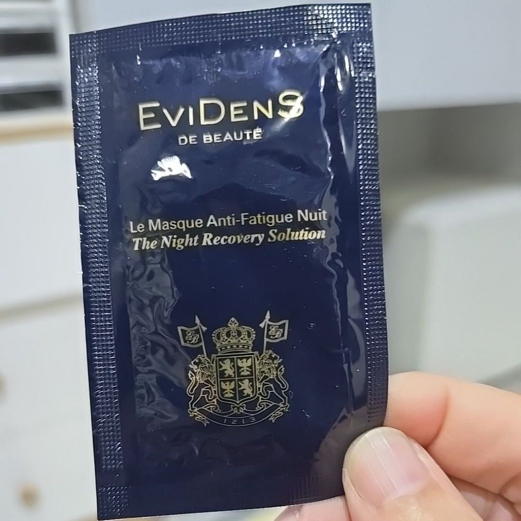 tester evidens de beaute The night recovery solution ขนาด 3มล.