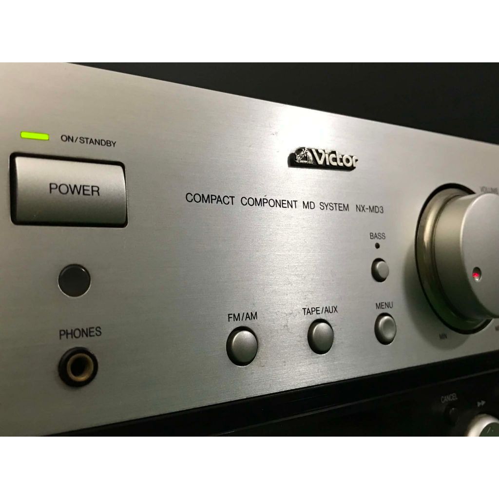 หัวเครื่อง Victor,JVC NX-MD3จากญี่ปุ่นมือ2 ใช้ไฟ100 ส/ก/ย/14/ 19.5/ 33/cm. ใช้งานAUX/ FM 108 สภาพสวย