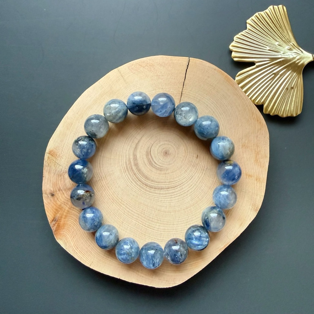 หินไคยาไนท์อินควอตซ์ Kyanite in Quartz natural stone