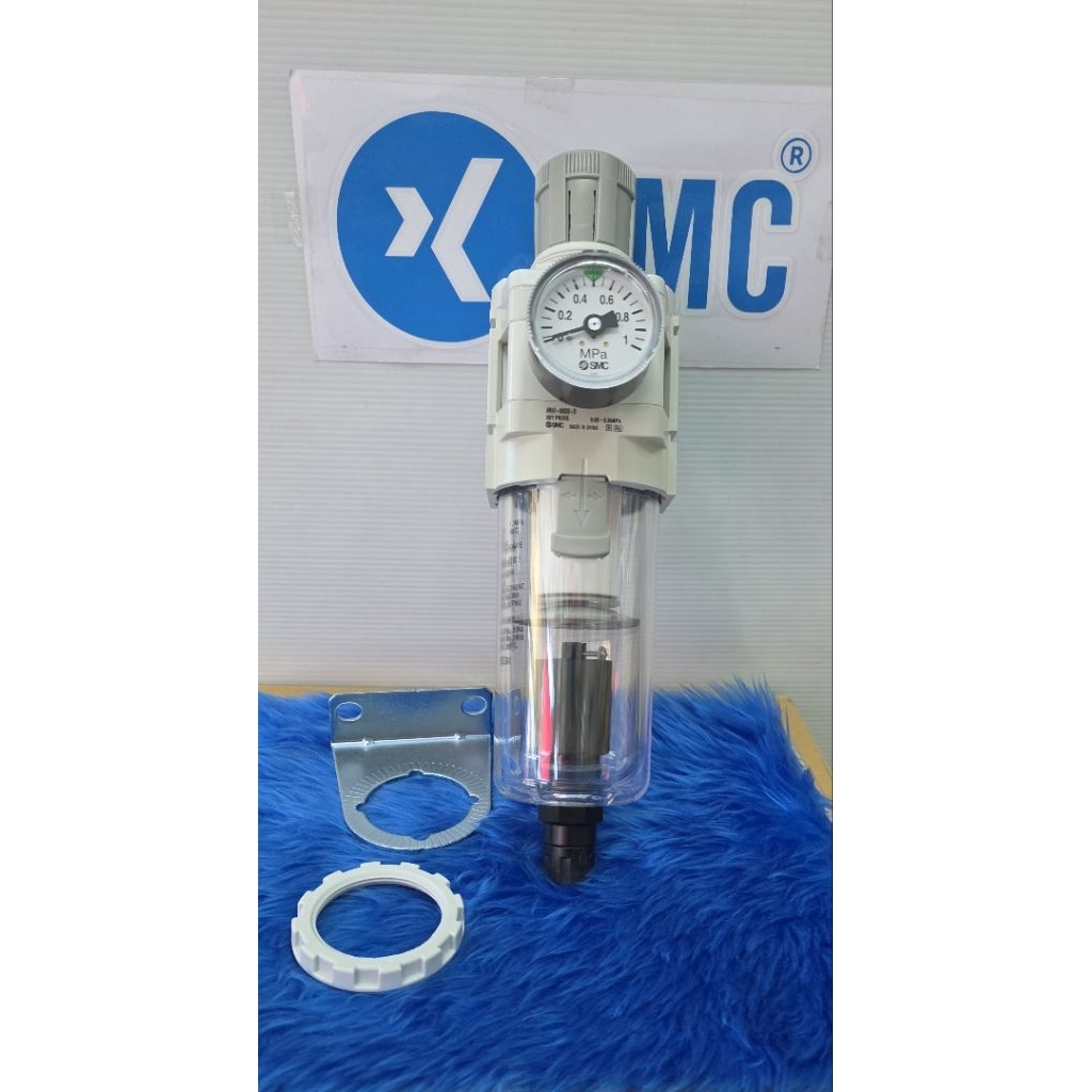 ตัวปรับลม + กรองดักน้ำปั๊มลม แบรนด์ SMC ญี่ปุน รุ่น AW40-04BDG-D แบบออโต้เดรน เดรนน้ำอัตโนมัติ (ของแ