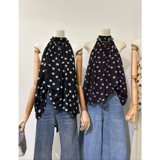 M2243 เสื้อคล้องคอลายจุดสุดคิวท์ ไอเทมเด็ดที่สาวๆ ต้องมี! เสื้อคล้องคอทรงสวย ผ้าพริ้วทิ้งตัว