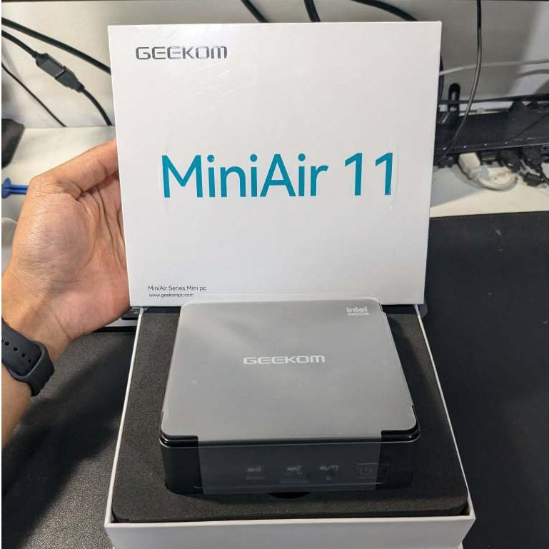 Geekom miniAir11 intel Celeron N5095  8/256