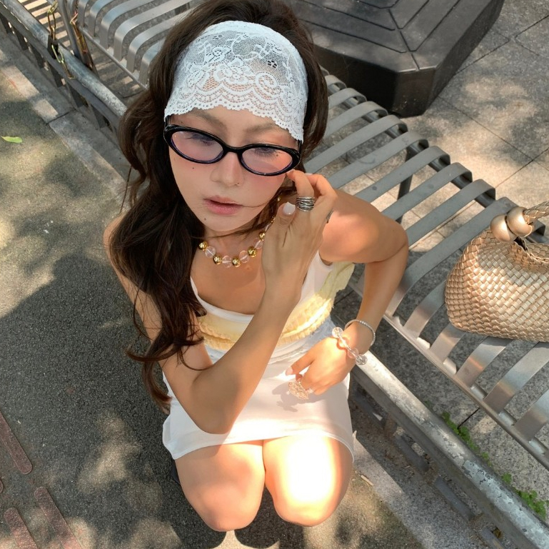 Lace Elastic Headband เฮดแบนด์ผ้าลูกไม้ฉลุลาย สไตล์เรโทร ยืดหยุ่นได้ดี สายคาดผมแฟชั่นสุดชิค