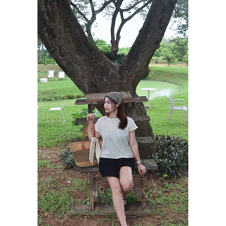 เสื้อกระดุมหลัง ดีไซส์เก๋ๆ กระดุมกะลา ผ้าสาลูทอลายริ้ว