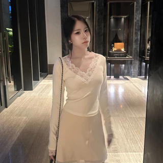 Serlyn | Slyvia Long Sleeve Top เสื้อแขนยาวลูกไม้ผ้านิ่ม