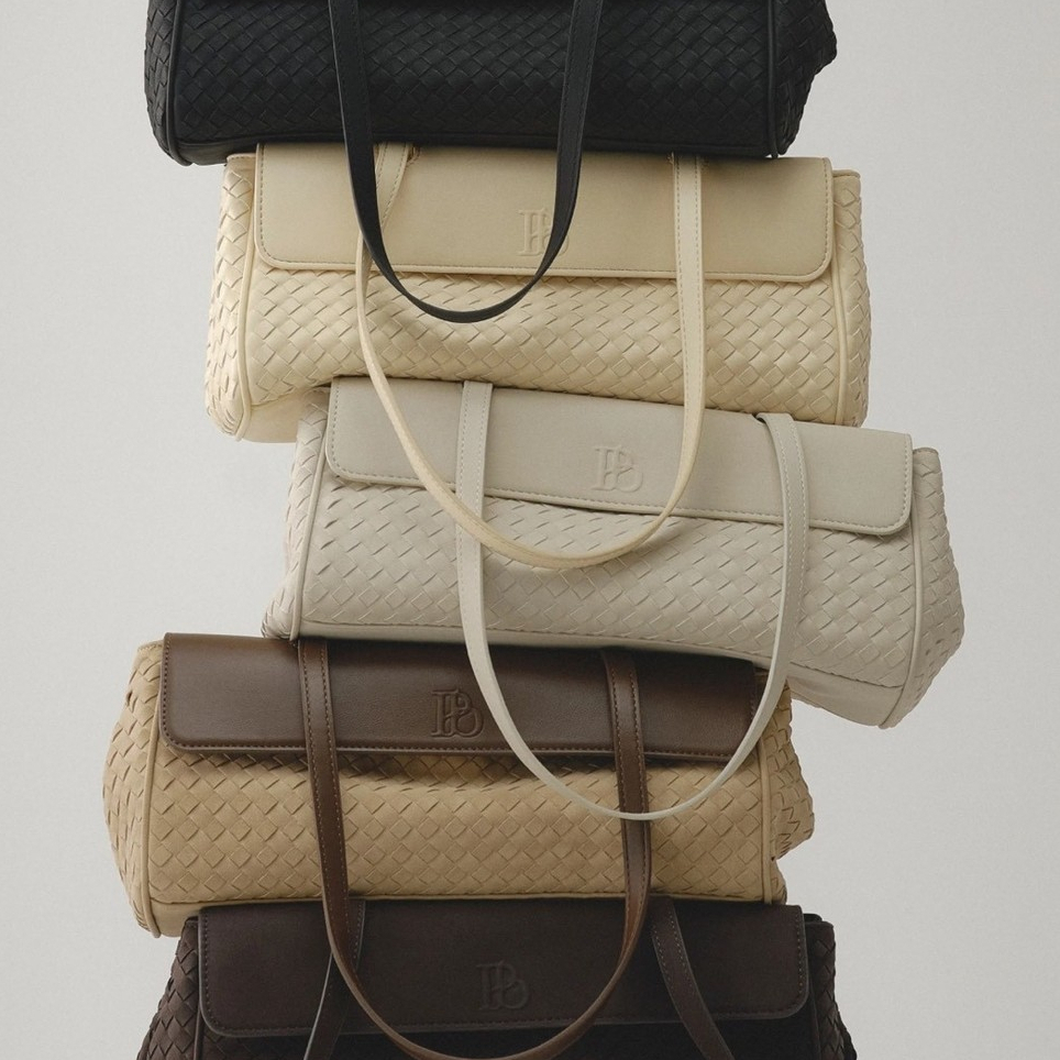 Polarboll -  EMBODIES กระเป๋าสะพาย