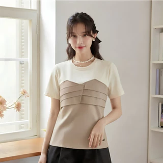 Glucoat | [A878] เสื้อยืดแขนสั้นสีครีม แต่งระบายจับจีบ ปัก glucoat