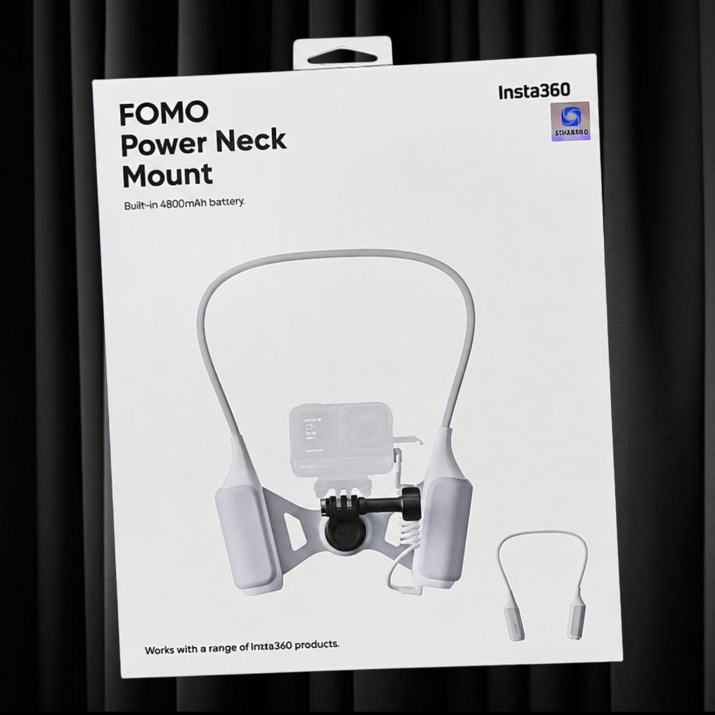ส่งต่อ Insta360 FOMO Power Neck Mount (สายคล้องคอพร้อมแบตเตอรี่สำรองในตัว)