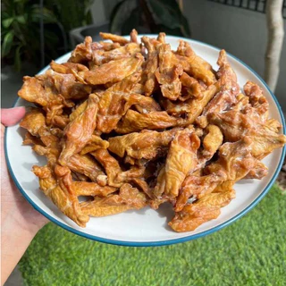 ปีกกลางไก่ผ่ารมควัน เบทาโกร 250 กรัม หอมกลิ่นรมควัน เนื้อนุ่ม ฉ่ำทุกคำ สุกพร้อมทาน เพียงอุ่นไมโครเวฟ 2-3 นาที