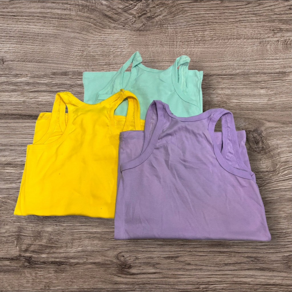 สินค้ามีตำหนิ มือ1 มีรอยเปื้อนเล็กน้อยสำหรับคนที่รับได้    เสื้อกล้าม เต็มตัว(ผ้าคอตตอน)