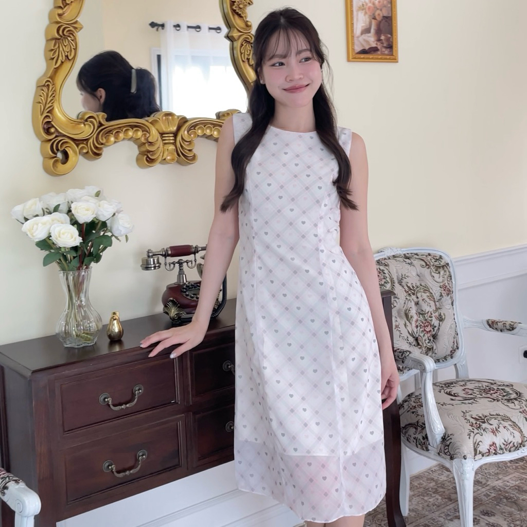 Tulip dress เดรสทำงานคอกลม แขนกุด ผ้าชีฟอง (ตัดสั้นฟรี ระบุในโน๊ต)
