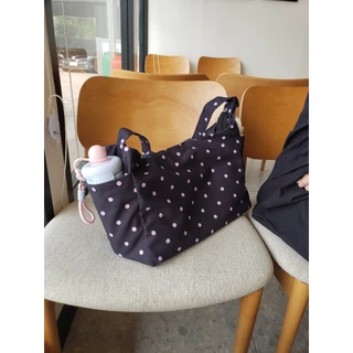 Hello Daisy- Brownie bag สะพายครอสได้ สีดำ-ชมพู กระเป๋าแบรนด์ไทยสายสะพายนุ่มนิ่ม