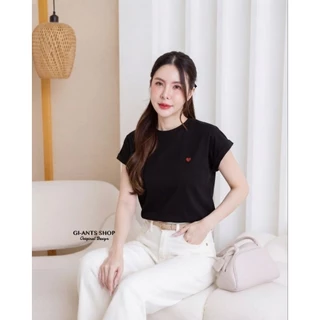 เสื้อยืดแขนในตัว ดีไซน์เรียบแต่โก้ ปักหัวใจมินิ♡น้อยๆ ที่หน้าอก น่ารักมาก💖💕