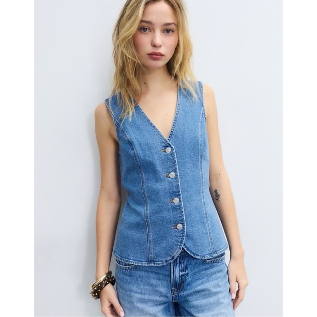 Stradivarius ยีนส์แขนกุดน่ารักค่ะ💙💙