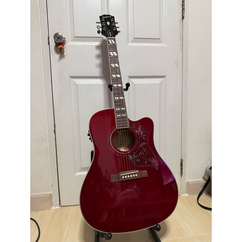 Epiphone Hummingbird Pro Cutaway Wine Red Limited Edition กีตาร์โปร่งไฟฟ้า กีตาร์โปร่ง มือสอง สภาพยั