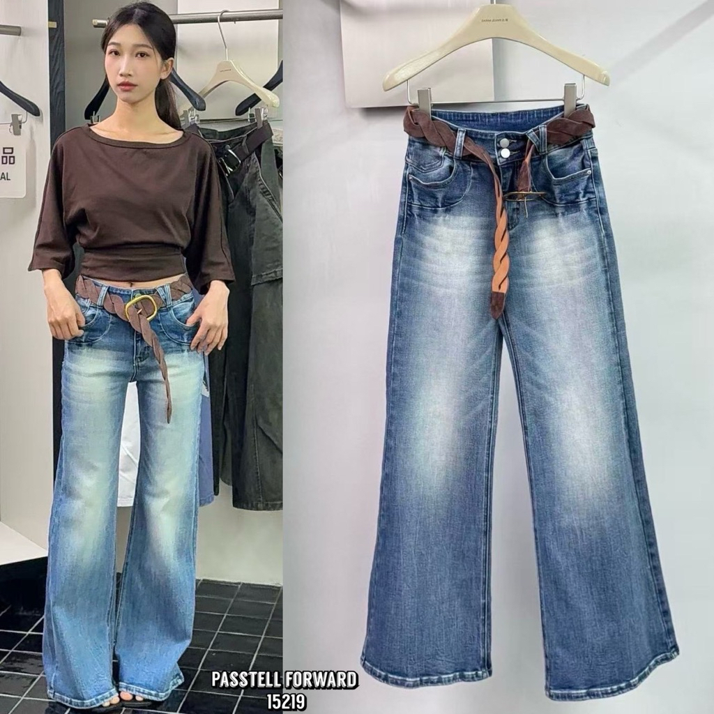 🇰🇷New🇰🇷  Korea Darim flare jeans with Brown belt มาใหม่ค้ากับยีนdarimทรงสวย ผ้ายีนยืดกระดุม2เม็ด ทรง