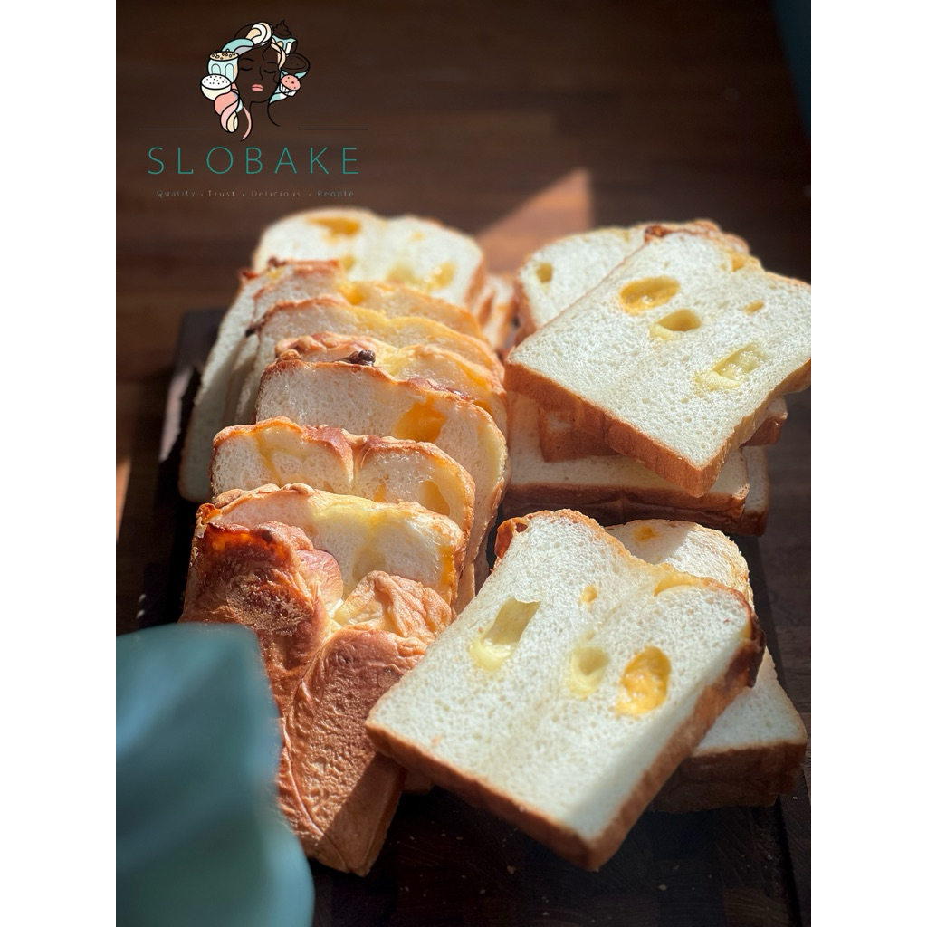 ขนมปัง Triple Cheese Soft Bread