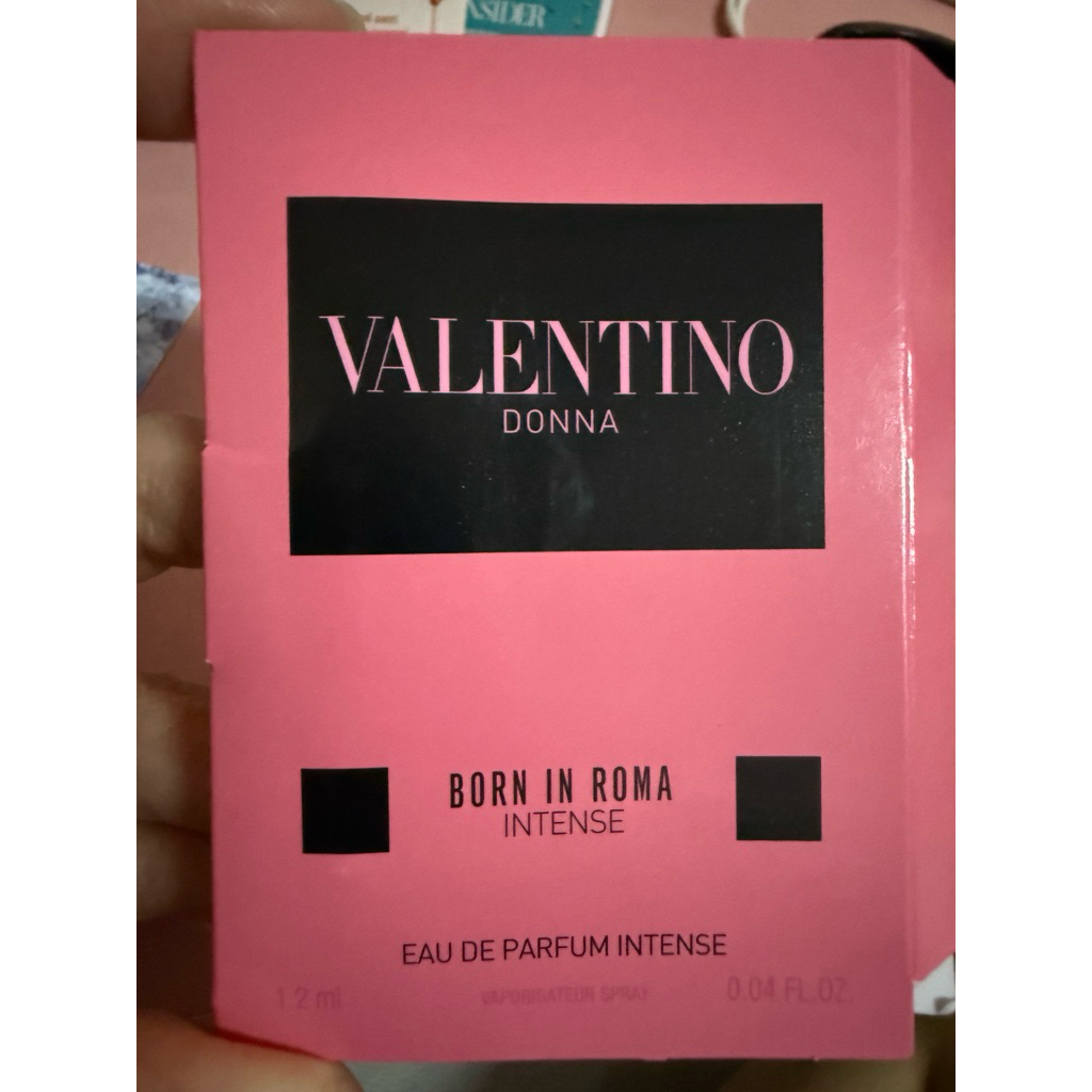 น้ำหอม( Vial ) Valentino  Donna  Intense 1.2ml.  (ของแท้ 100%)