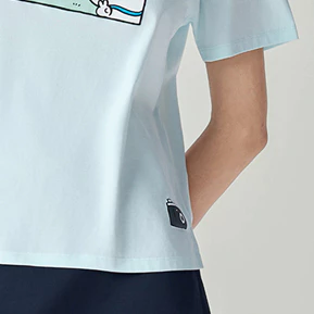 GIORDANO เสื้อยืดผู้หญิง Women's Sorona Printed Tee (CHIIKAWA) 05396404