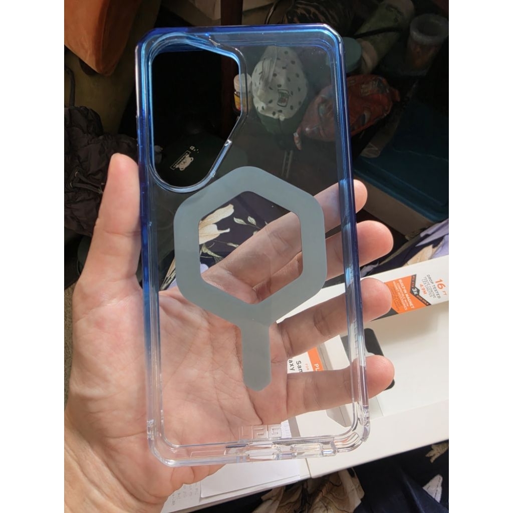 Used UAG Plyo S26ultra เคสใส สีฟ้า สภาพใหม่ ใช้น้อย ซื้อจากร้าน 425 Degree มีใบเสร็จ