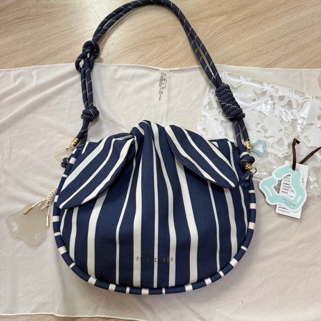 พร้อมส่ง✅ กระเป๋า Le Voyage PIPATCHARA x SABINA