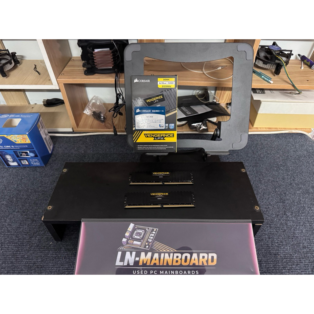 [RAM มือสอง]CORSAIR VENGEANCE LPX DDR4 32GB (2x16GB) 2133MHz สินค้าจากญี่ปุ่น ประกันร้าน 30 วันครับ