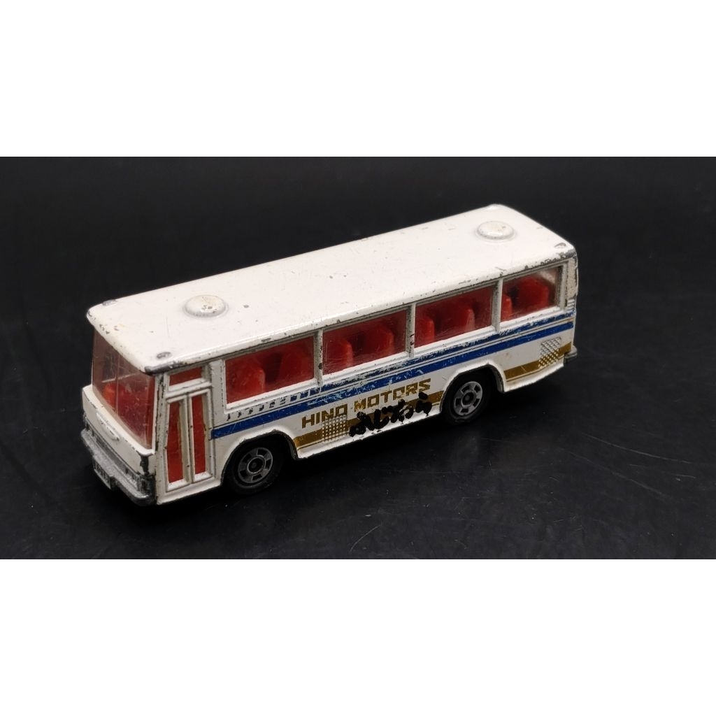 Q1 โมเดลรถเหล็ก Tomica Hino Rainbow Skeleton Bus made in Japan