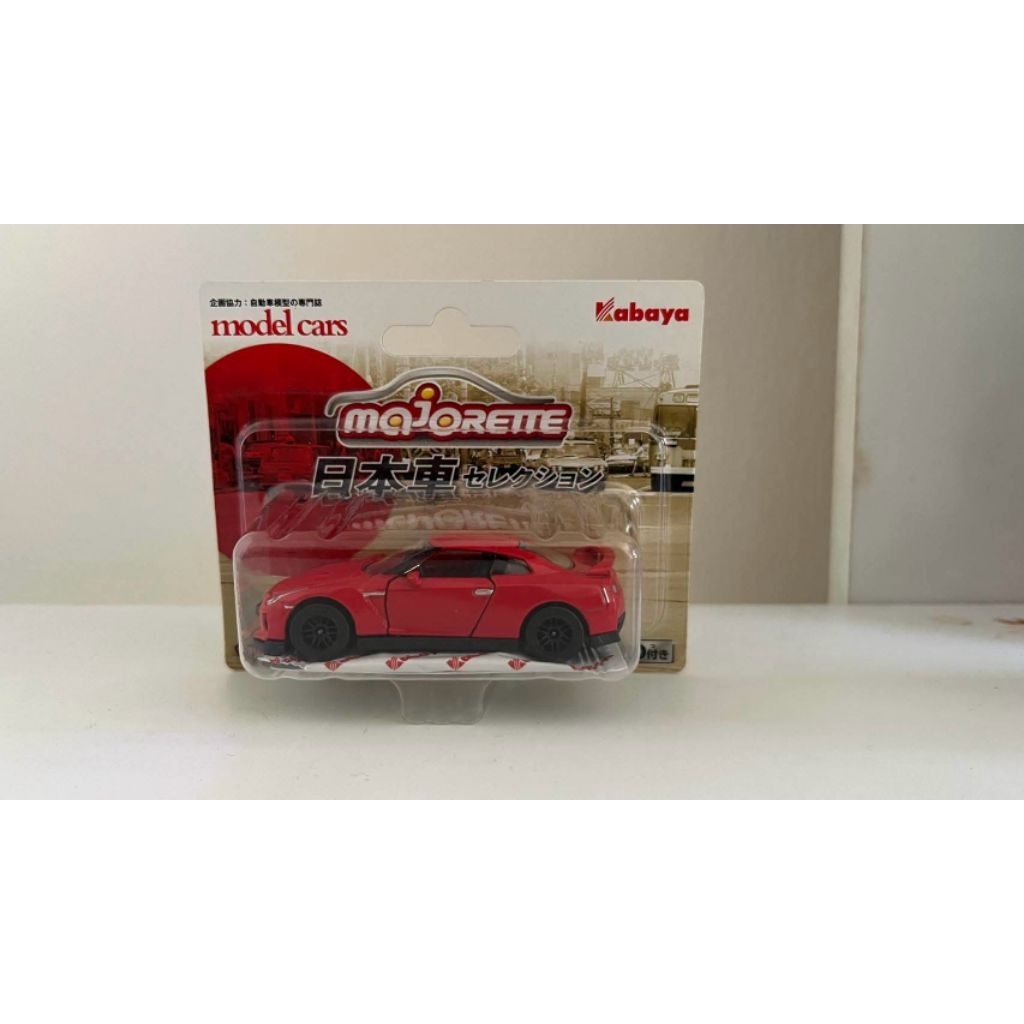 majoretteGTR R35 1/64