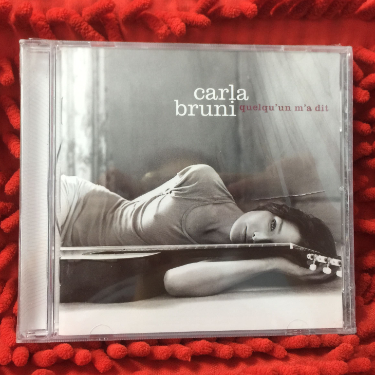 CD Carla Bruni – Quelqu'Un M'A Dit /V2-118