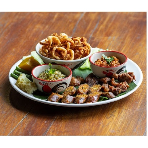 หมูกระจกน้องโบนัสแบบสำเร็จรูปกรอบอร่อยสดใหม่ทุกวันขนาด 500กรัมและ1,000กรัม