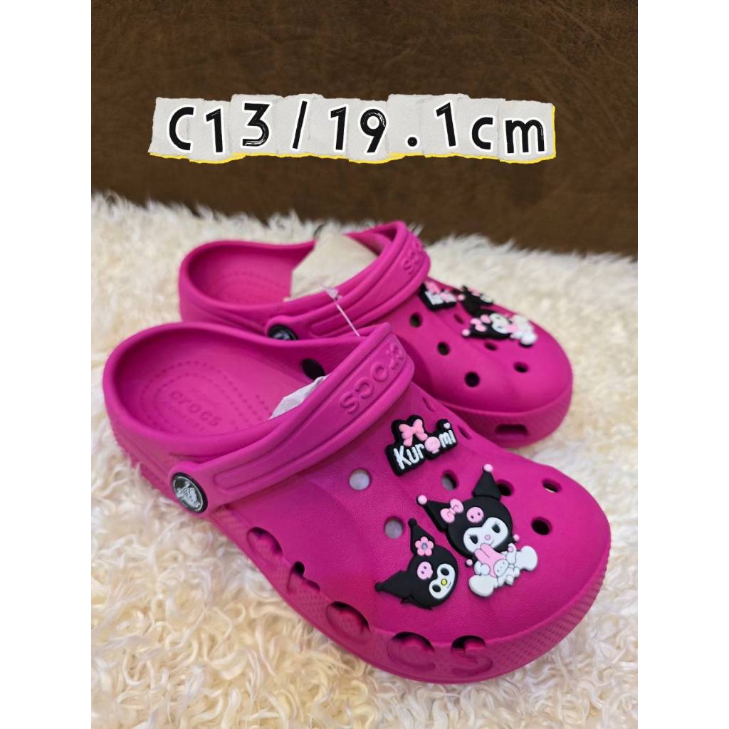 รองเท้าลำลองเด็ก Crocs Classic Clog ลาย Kuromi (สีชมพูเข้ม/บานเย็น)
