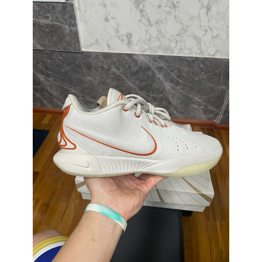 [Ready to Ship✅] รองเท้าบาส Nike LeBron 21 10US มือ1 พร้อมส่ง