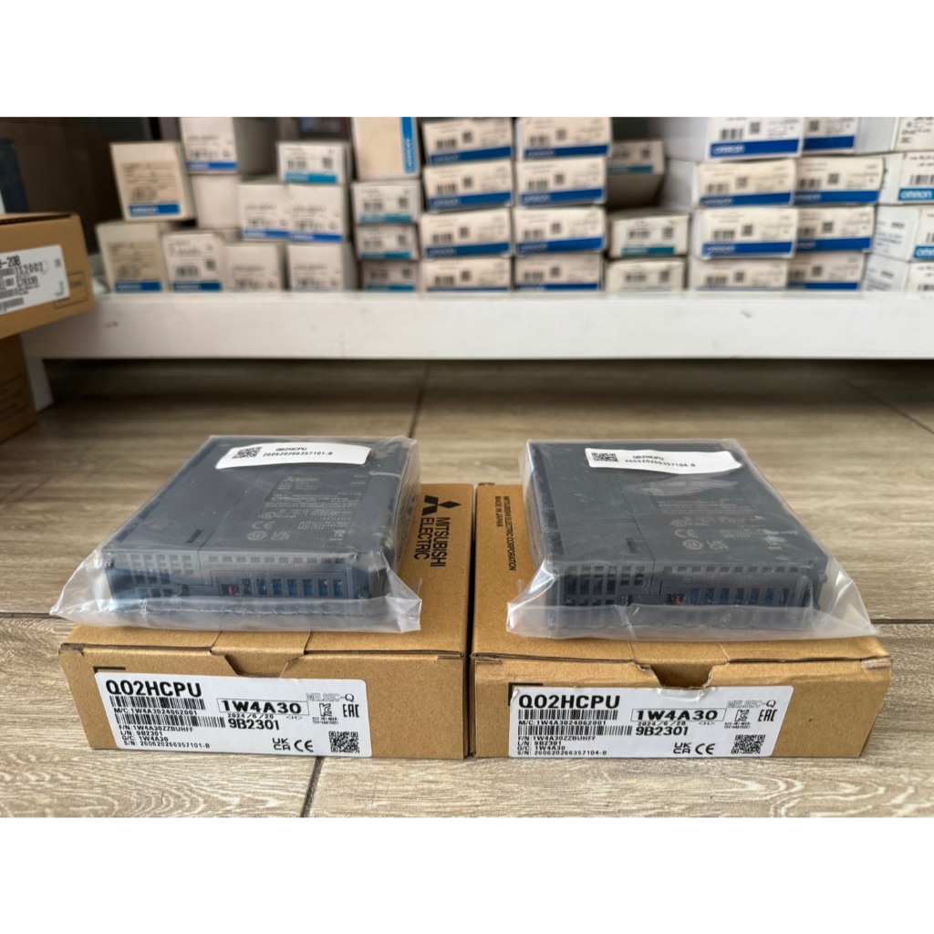 PLC CPU MITSUBISHI : Q02HCPU Q Series ราคาสินค้ารวมแวทแล้ว มีสต๊อกในไทยครับ