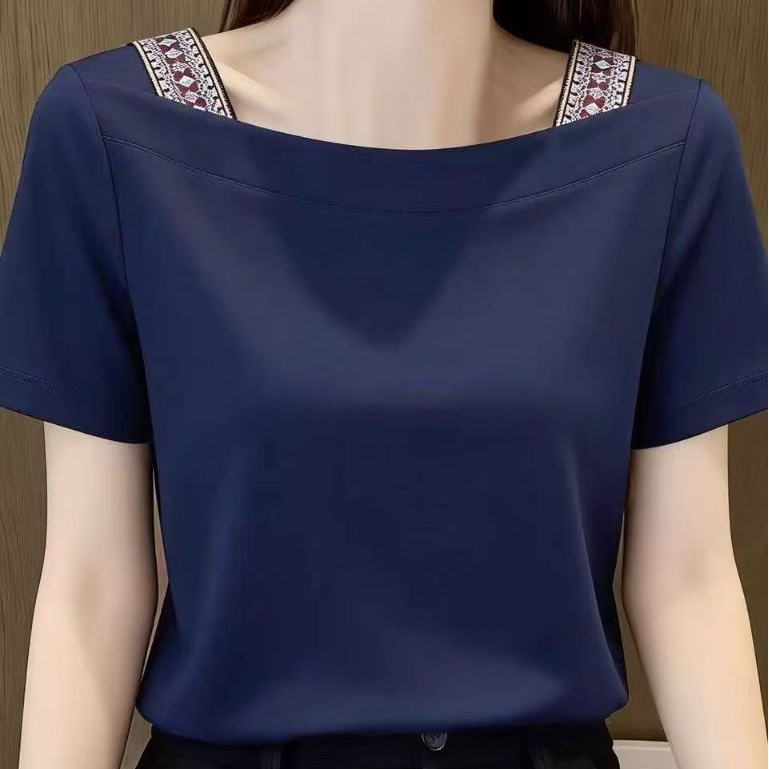 เสื้อยืดแขนสั้นสำหรับคุณแม่รับซัมเมอร์: เสื้อสีพื้นดีไซน์เรียบง่ายแต่ดูดีมีระดับและมีเอกลักษณ์เฉพาะตัว—สไตล์โดดเด่นรับซี