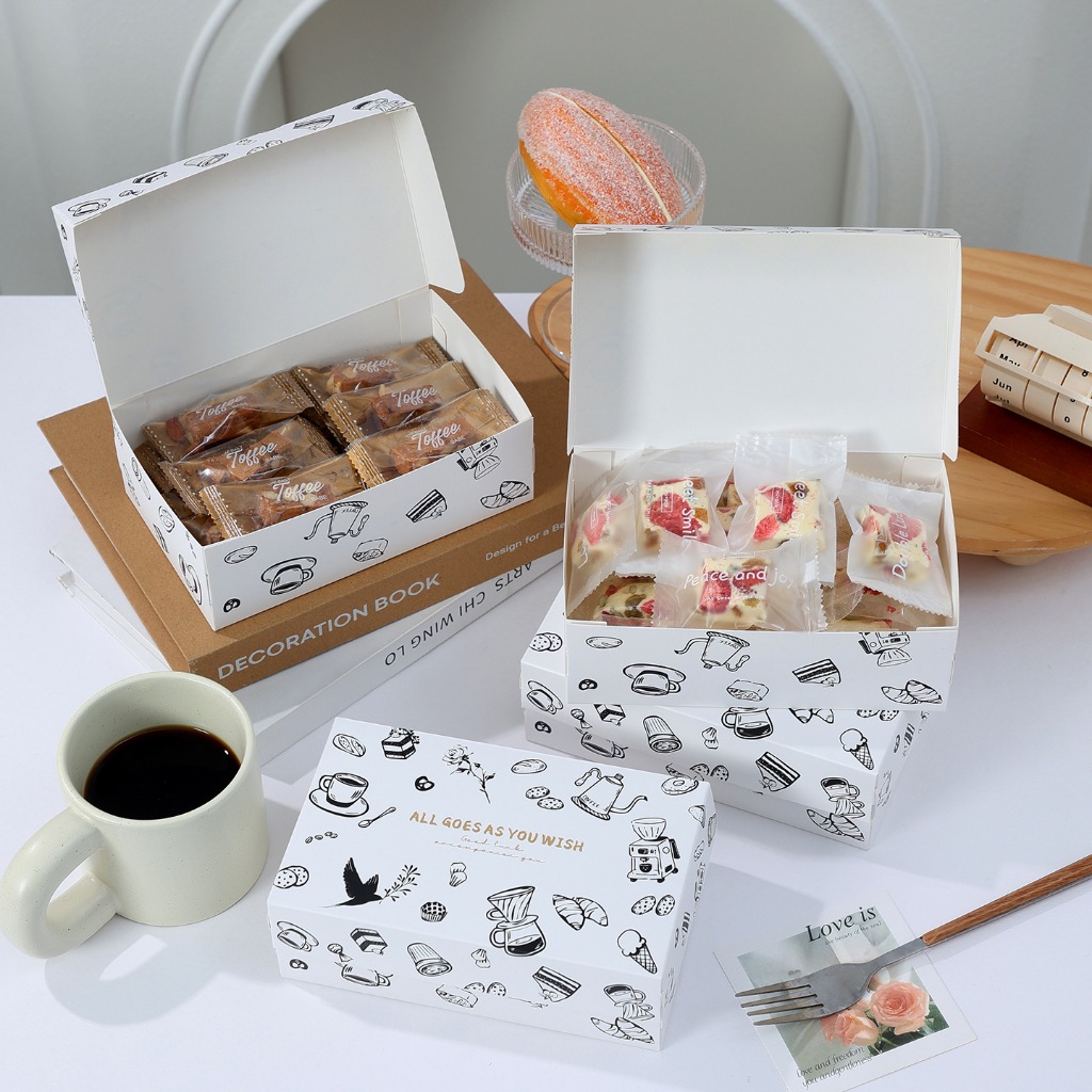 กล่องใส่ขนม กล่องSnack Box ลาย B&W Minimal ขนาด 18x11x6cm ราคาต่อใบ