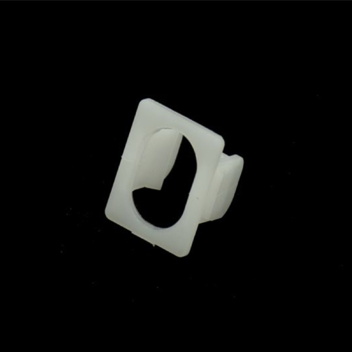 แป้นยึดสกรู*แท้	BMW E31 E32 E34 ( OEM No.51451928649 )