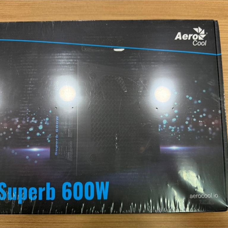 AeroCool Superb 600W [มือ1]