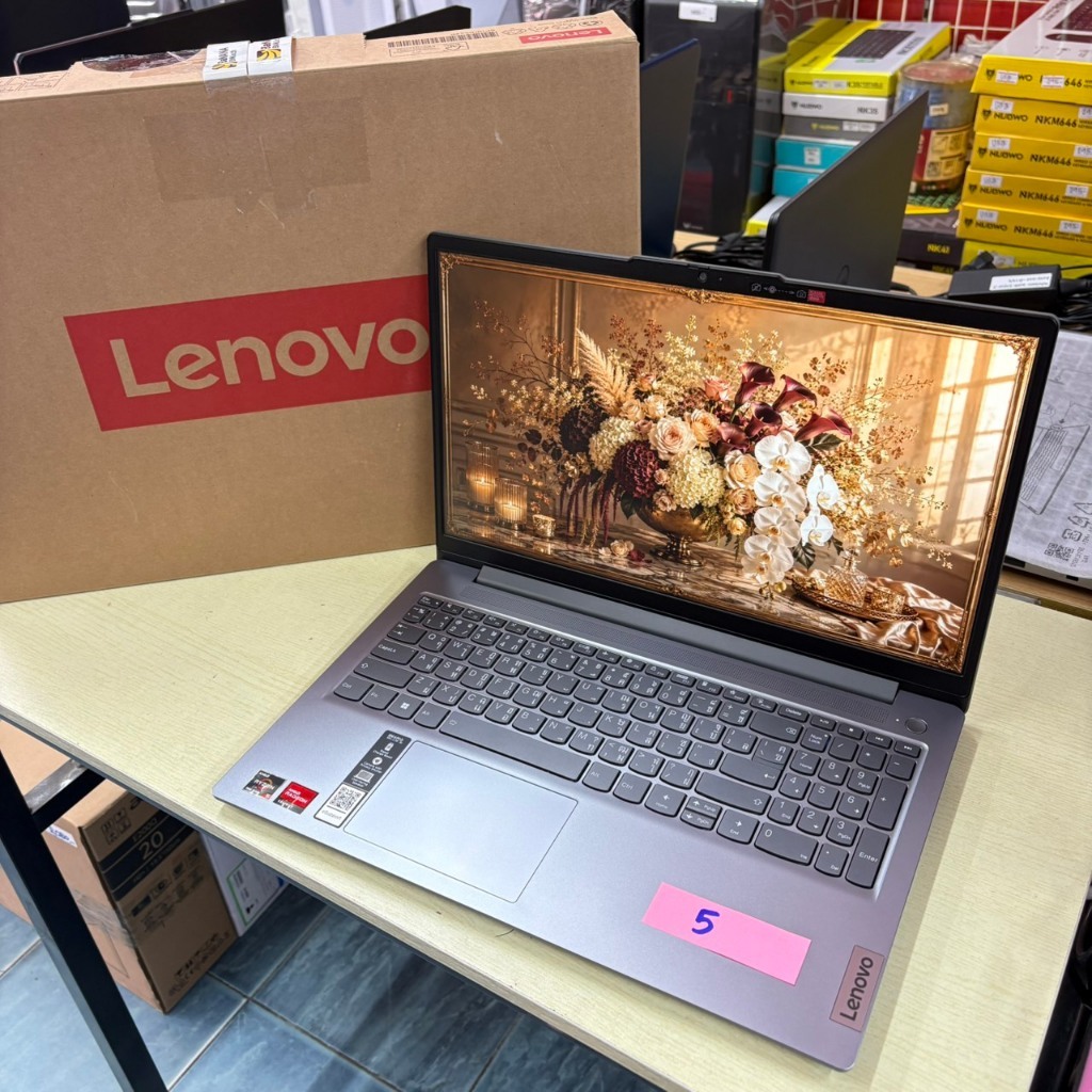 LENOVO  IDEAPAD  SLIM 3  15AMN8 - 82XQ00T4TA  *เครื่องใหม่นอนกล่อง 2 เดือน  ประกันศูนย์ Onsite 03/07