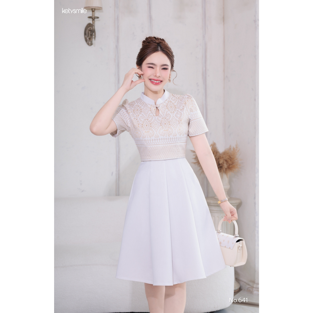 KS641 ชุดเดรสผ้าทอลายเนื้อฝ้าย คอจีน แต่งเว้าที่คอ กระโปรงจับจีบทวิส สวยดูแพงมากค๊า ซิปซ่อนด้านหลัง (S-5XL)
