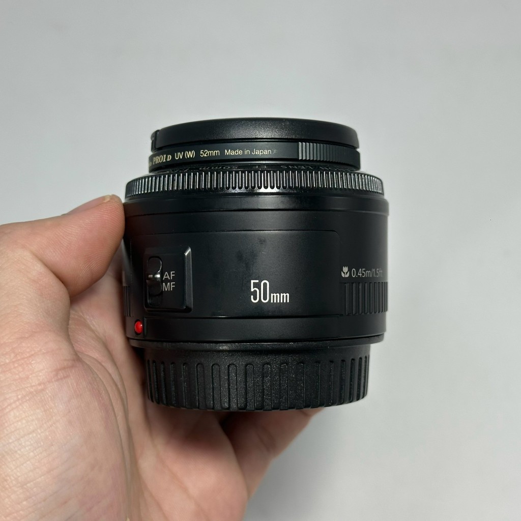 Canon EF 50mm f/1.8 II