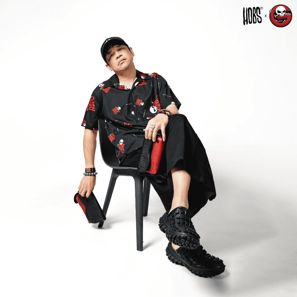 Hobs × The Ghost Radio حقيبة كتف — صورة 3