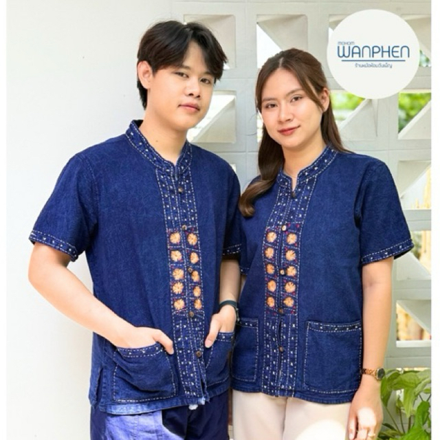เสื้อหม้อห้อมฟอกแขนสั้นปักลายดอกทานตะวัน หม้อห้อมแท้จาก จ.แพร่