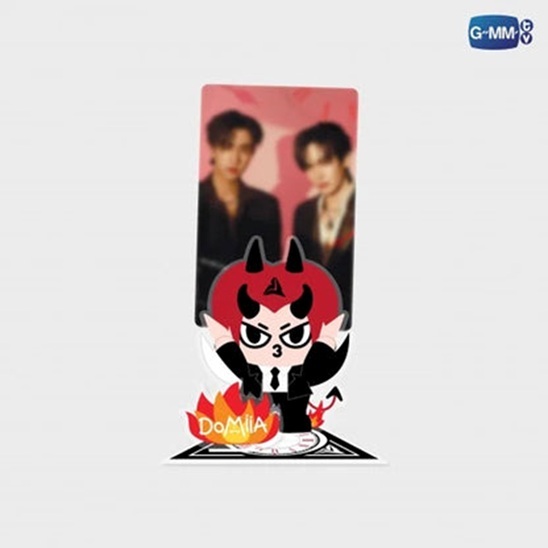 DOMIIA ACRYLIC CLIP STAND WITH PERTHSANTA PHOTOCARD #Perth #Santa (พร้อมส่ง)
