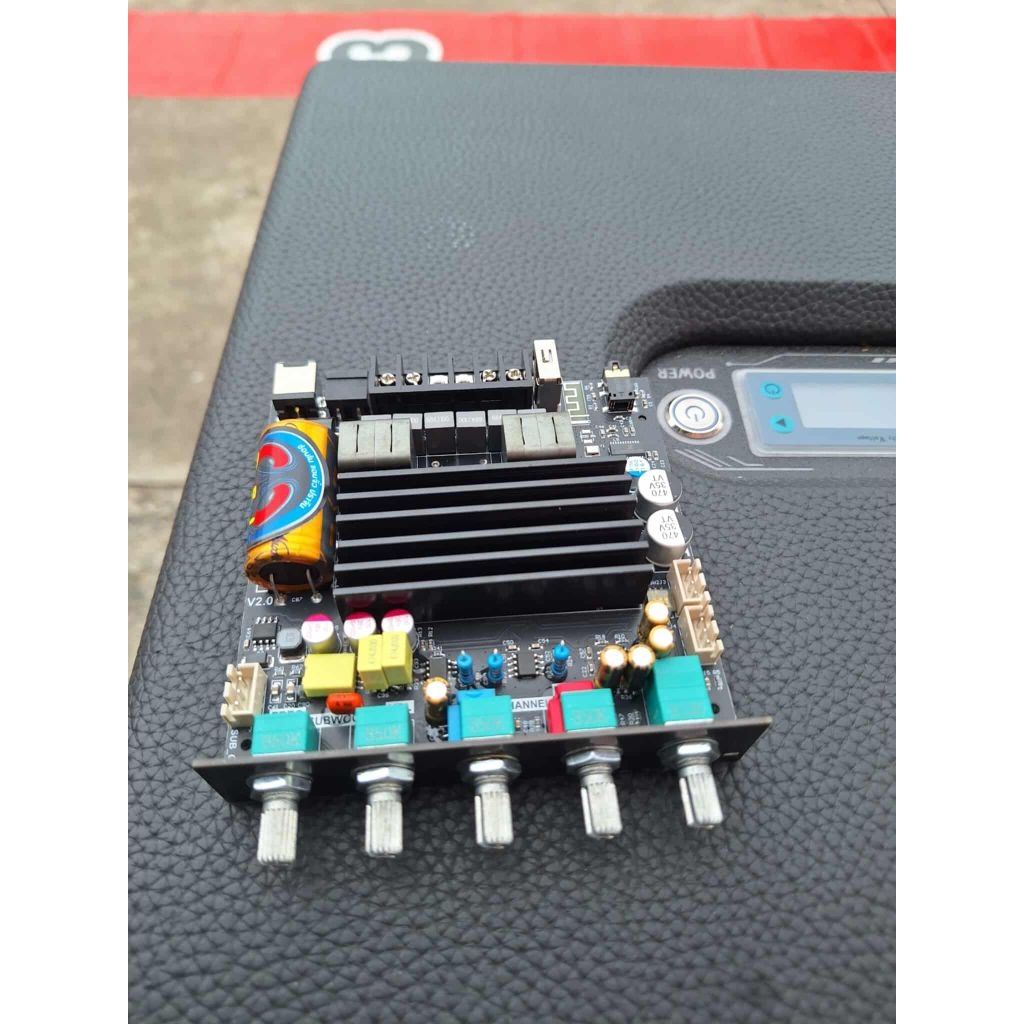 ZK ST21 โมบริดขับกลาง