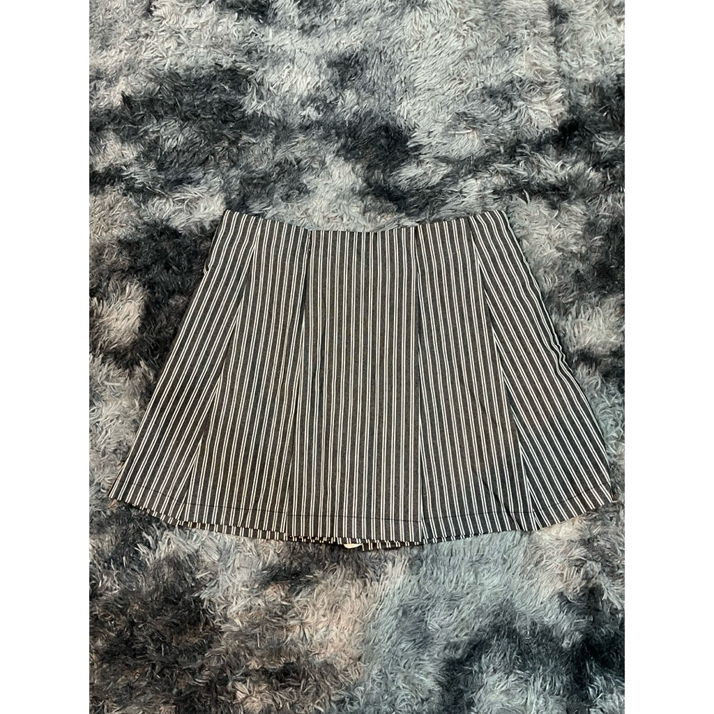 กระโปรง Beming bkk..