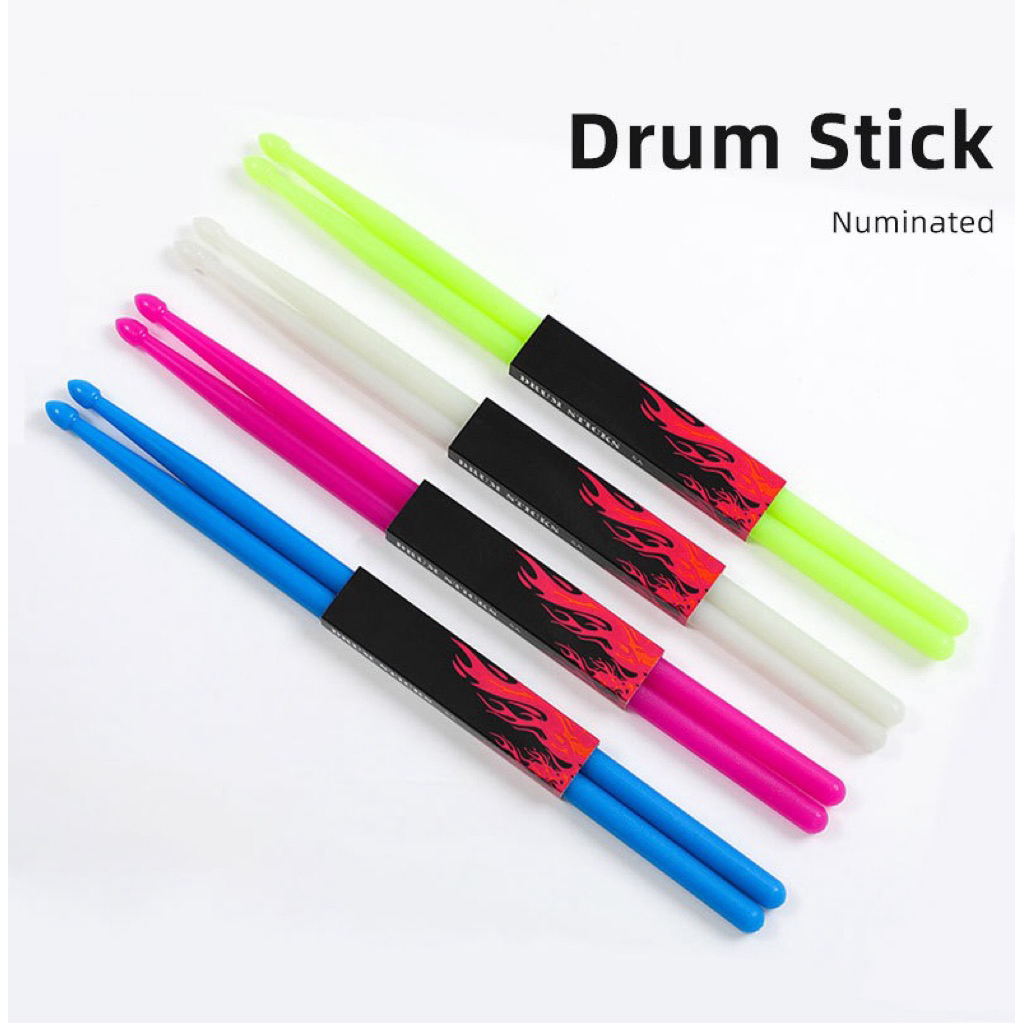 Drum Sticks ไม้กลองแบบเรืองแสง 5A สำหรับกลอง ในที่มืดให้สีสรรสดใสยามค่ำคืน ดึงดูดผู้ชมเป็นที่น่าสนใจ มี 4สี