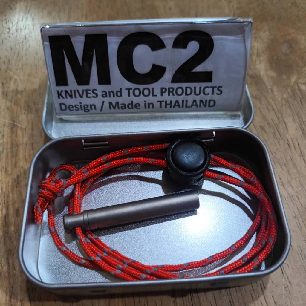 QUNATURE TITANIUM WHISTLE  MOD UNIT 01 นกหวีด ไทเทเนียม ไรท์สาระกับครูแว่น Tec40store