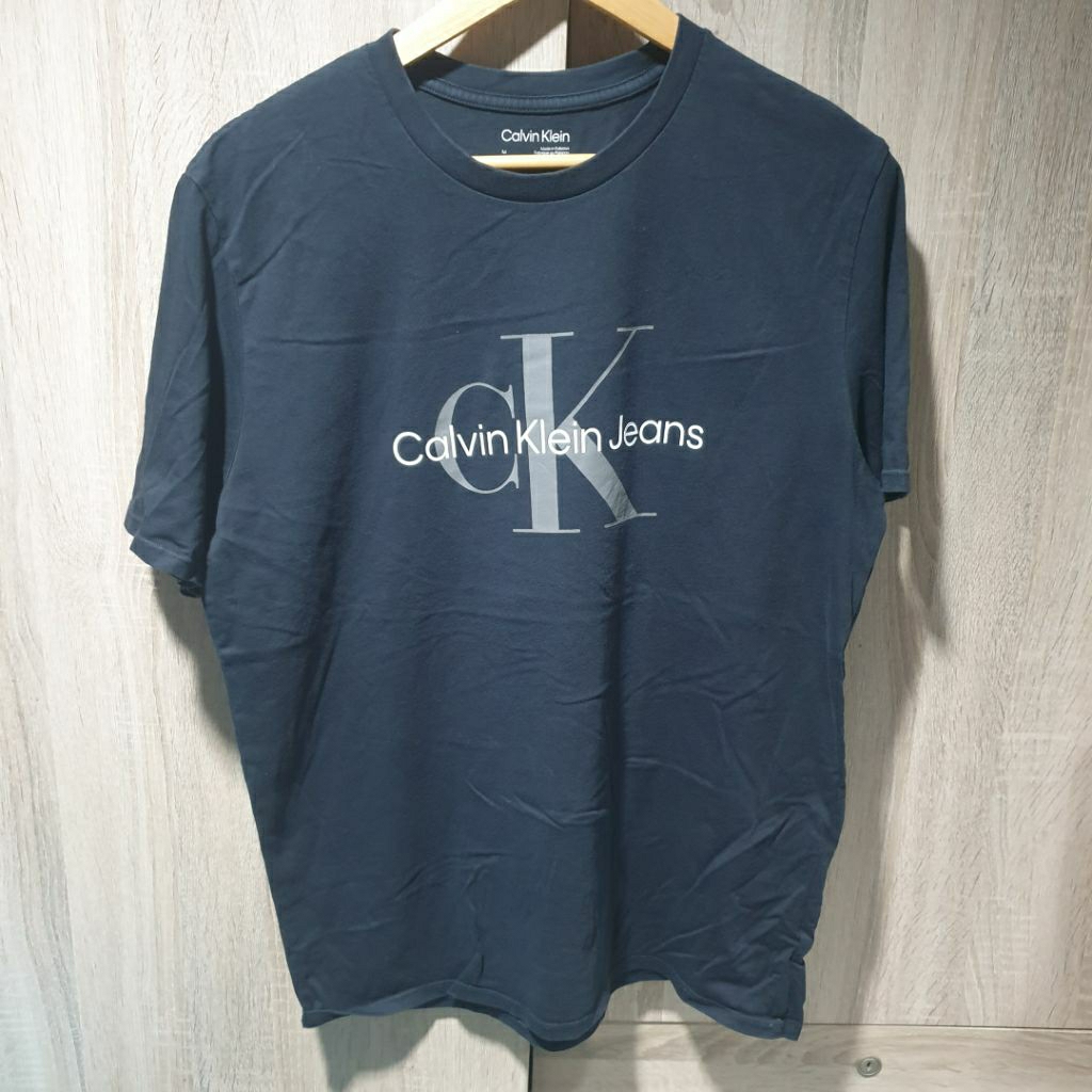 เสื้อยืดCK Calvin Klein สีดำ ของแท้มือสอง