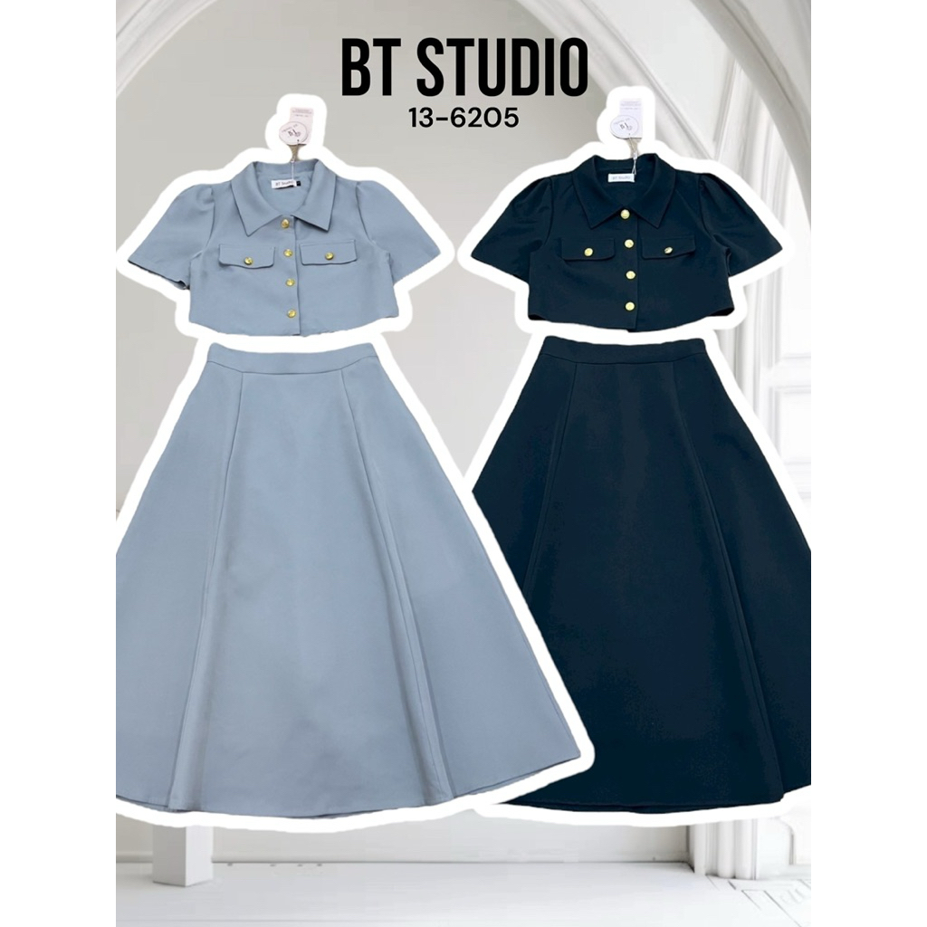 BT 13-6205 เซท 2 ชิ้น เสื้อแขนคอปก แต่งกระเป๋าหลอก กระดุมหน้าใช้งานได้จริง มาพร้อมกระโปรงยาว ใส่ทำงา